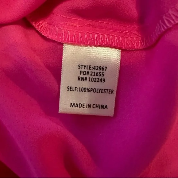 Skies are blue hot pink long sleeve button up front tie size XS - Picture 6 of 9